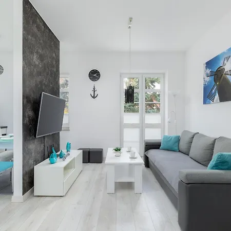 Nadmorskie 2 Sypialnie & Parking By Renters Swinoujscie