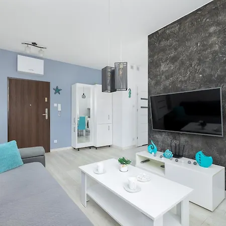 Nadmorskie 2 Sypialnie & Parking By Renters Daire