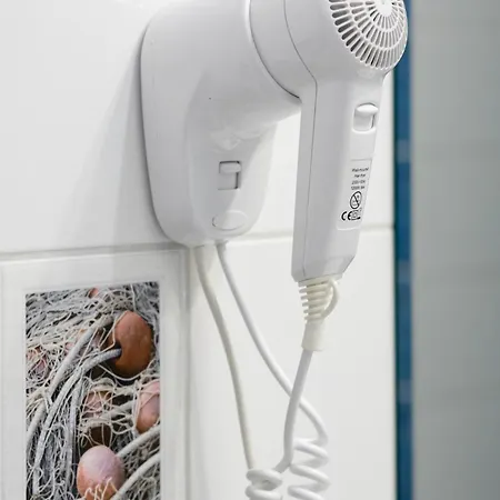 Nadmorskie 2 Sypialnie & Parking By Renters Daire Swinoujscie