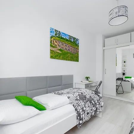 Apartment Nadmorskie 2 Sypialnie & Parking By Renters Swinoujscie