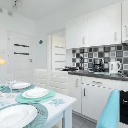 Nadmorskie 2 Sypialnie & Parking By Renters Daire *