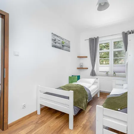 Nadmorskie 2 Sypialnie & Parking By Renters Daire *