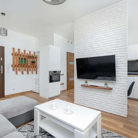 Nadmorskie 2 Sypialnie & Parking By Renters Swinoujscie