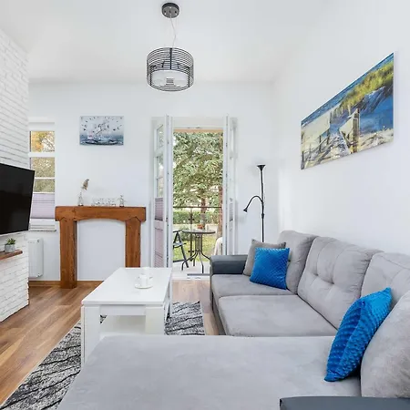 Nadmorskie 2 Sypialnie & Parking By Renters Daire
